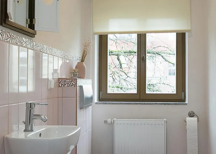 Avancers - Homelike Living Apartment