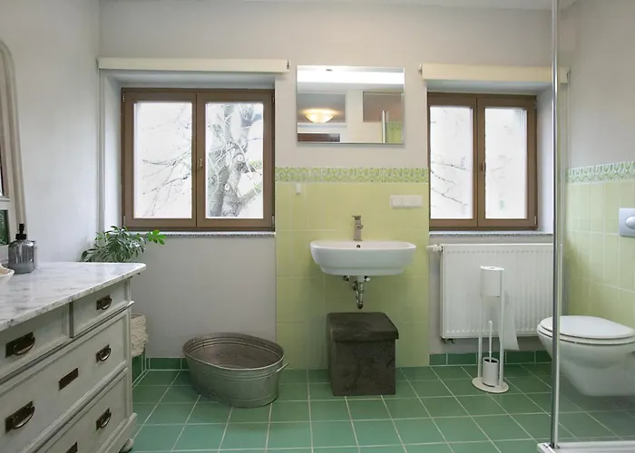 Avancers - Homelike Living *