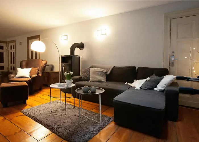 Avancers - Homelike Living Apartment
